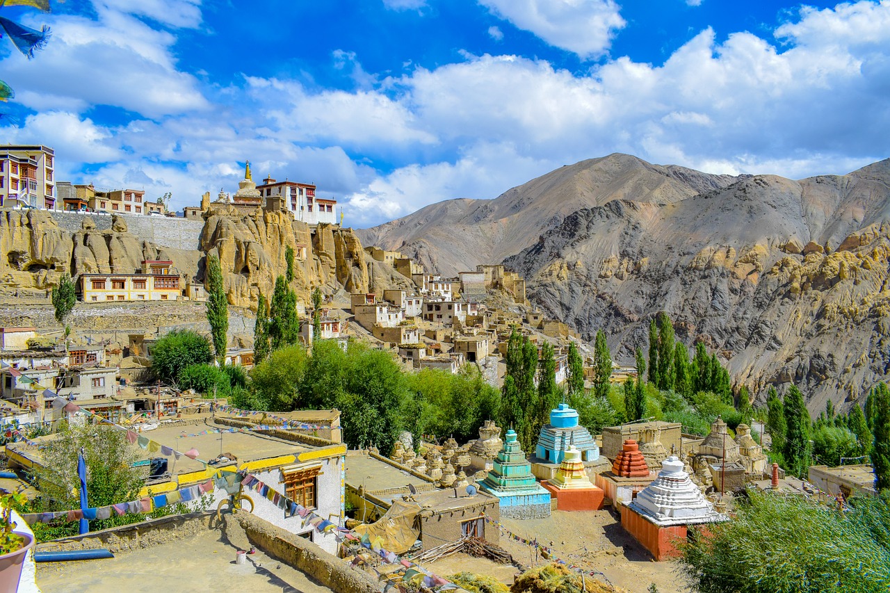 what attracts tourists to Ladakh